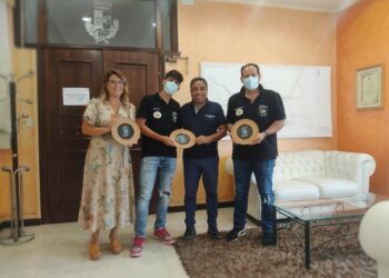 Gli Achei di Cirò Marina presentano al Comune la III^ Motolimpiade Città di Krimisa del 28 e 29 agosto